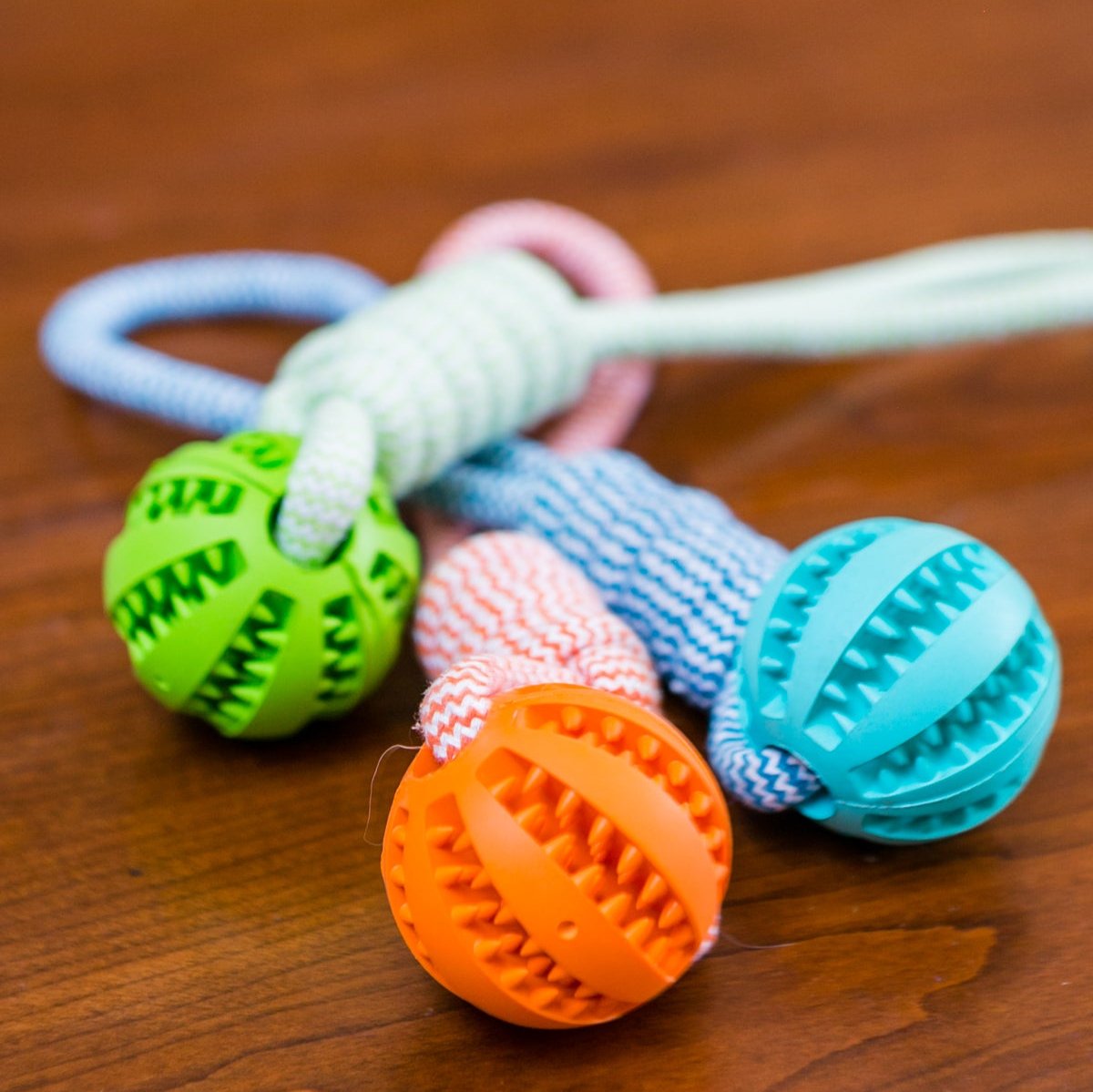 Durable Rubber Ball Chew Toy with Cotton Rope